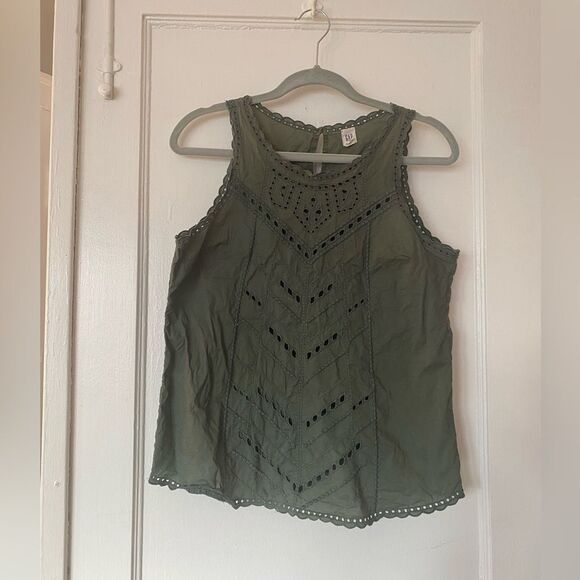 GAP Green Eyelet Olive Green Sleeveless Tank Top Size XS - Picture 1 of 7